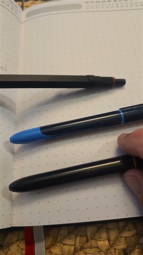 Rotring 3 in 1, Bic 4 Color Pro, Bic 4 Color Smooth