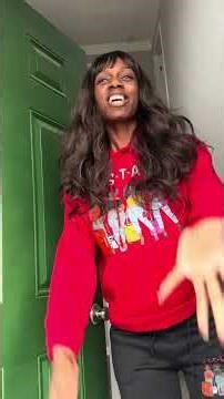 We have a new EbonyTvShow member.. meet Bri ‪@ebonylatashe‬