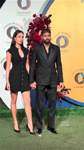 What is the difference between Hardik Pandya and his girlfriend Mahika Sharma's wealth? #shorts