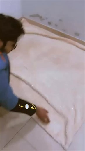 Reflect by UMER on Instagram: "2×6 feets Wavy Standing Mirror with Light 🤍✨ Customer khud bol raha hai — quality 💯, finishing 💯 Soft LED light, trendy wavy design aur strong stand 🔥 Room ho ya dressing area, look bilkul luxury ban jata hai 😍 📦 Cash on Delivery 👀 Open & Check then Pay 📞 0310-4439325 🌐umermirrorhub.com #CustomerReview #WavyMirror #StandingMirrorWithLight #LuxuryMirror"