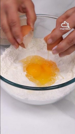 Des pancakes ULTRA moelleux fourrés àla pâte à tartiner chocolat (