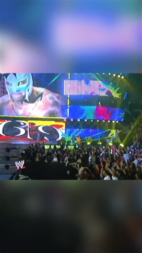 Club Lucha on Instagram: "Rey Mysterio vs Chris Jericho, Mask vs Title, WWE The Bash, 6/28/2009 This was a really really good mask vs title match between Rey Mysterio and Chris Jericho. I never got a chance to see this one growing up because it was on a PPV, but going back and watching now , it's a really good match! It's not a traditional apuestas of mask vs hair, but it's still really good! Similar to Místico vs MJF from this year's Aniversario. I have no real criticisms of this match. I do ha