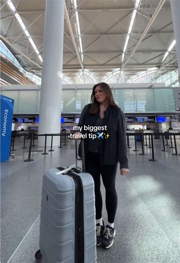 Always traveling with @Airalo ✈️✨ Click the link in bio and use code JOSY3 for $3 off your first eSIM! #airalo #travelhacks #travel #esim #london