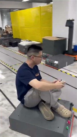 👉 Riding an AGV Through the Factory 🤖 #agv #automobile #robot #machine #ai #robotics #factory