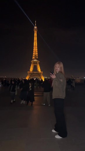 Love MIDZY in #Paris 🖤 #ITZY #MIDZY #YEJI #예지 #ITZY_in_Paris #eiffeltower | ITZY is Life PH