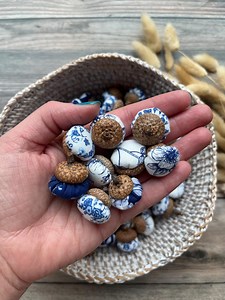 Chinoiserie Acorn Decor| Blue White Fall Accent | Blue Floral Thanksgiving | Chinoiserie Fall - Etsy