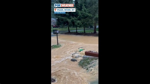 Heavy flooding in New York neighborhood amid flash flood watch