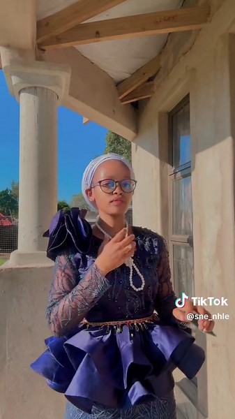 Sne Nhle: Thubelihle Mkhize's Engaging Journey