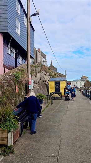 An old fishing village. A beautiful place, great food and plenty to do. #UK #history #cornwall | Beautiful Cornwall