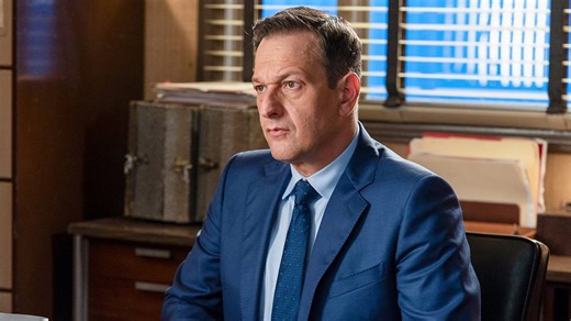 'Best Medicine' Review: This Remake of a Beloved Series Just Doesn't Hit the Same Way