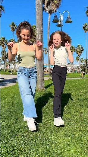 Dance by Nastya and Sopie Dossi