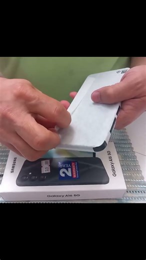 Samsung Galaxy A16 Unboxing & First Impressions #SamsungGalaxyA16 #Samsung #Unboxing #Shortvideos