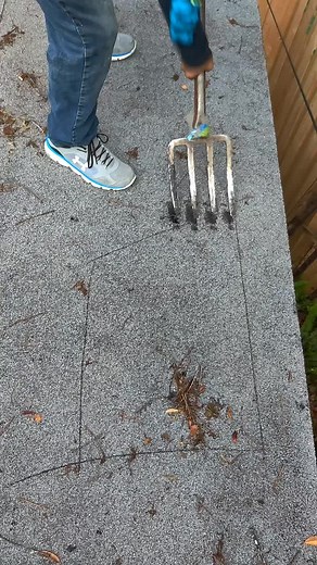 Roof Shingle Removal Techniques for Homeowners