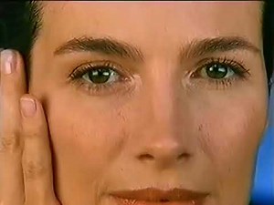 Olay commercial from 2005