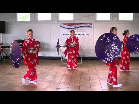 Sho-jo-ji Japanese Dance with parasols