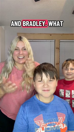 Learn how to say parade in sign language with Cj and Bradley #fyp #signlanguage #deaf #cochlearimplant #cochlearimplantkids #deafsons #SignLanguageLearning #asl #mardigras #parade #cochlearkids | A Delightfull Life