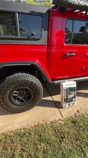 Jeep Gladiator JT Rubicon Weathertech mud flaps front & rear installed. Preparing to travel USA 50