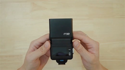 秒变离机闪，还能多品牌通用？iT32新手使用指南