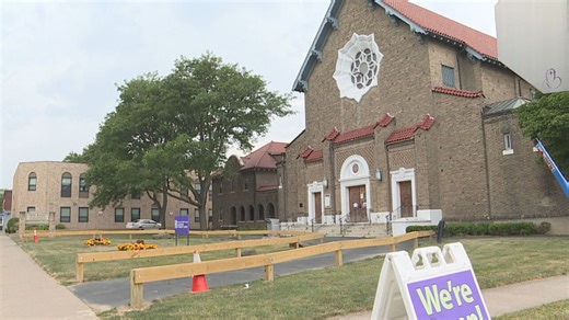 Rochester's Maplewood library moves to temporary location amid major renovations