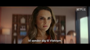 Gentænk din karriere, rejs verden rundt og genvind dit kærlighedsliv! ❤️ A Tourist's Guide to Love med Rachael Leigh Cook i hovedrollen kommer på Netflix den 21. april! | Netflix