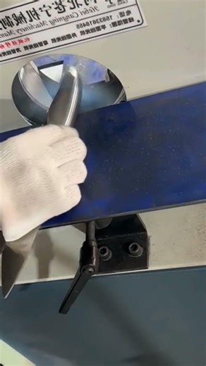 Stainless steel knife handle polishing, the first step is sanding