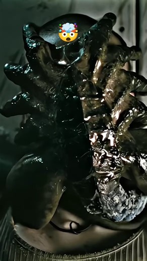 Xenomorph Baby Alien Attack On Navarro#alienromulus #marvel #marvelstudios
