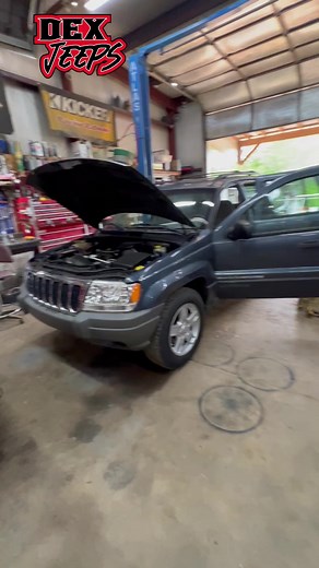Simple WJ issue fix. #jeepwj #jeepgrandcherokee #wjjeep #howto #fix #easyhack #ducktape | Dexter Browder