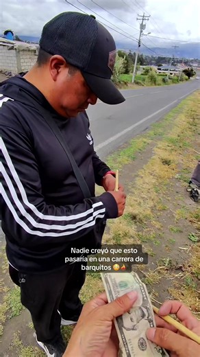 Nadie creyó que esto pasaría en una carrera de barquitos 😳⛵#challenge #quito_ecuador🇪🇨 #estadosunidos🇺🇸