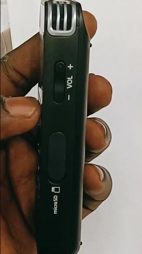 Sony ICD-PX470 Stereo Digital Voice Recorder with Built-in USB Voice Recorder, 4GB Build in | Black