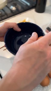 38K views · 2.9K reactions | Omelette au fromage | Erik Hung | Facebook