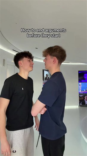 Best hack ever😂❤️ #mlm #boyfriend