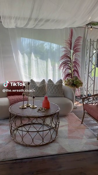 A little boho chic 💕 Had the most fun styling this fun photoshoot setup with Dana Sullivan Designs for the Brazen event in Prince Edward County!!