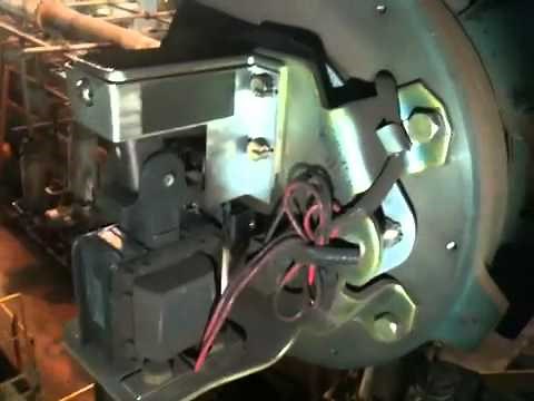 ホイスト巻上ブレーキ点検