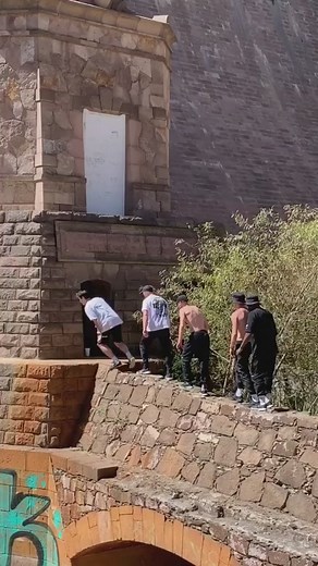 348K views · 10K reactions | Mexican wallrun . This video features members of the STORROR team of professional parkour athletes, who each have more than 14 years of experience. You must not attempt to copy any stunts or maneuvers or other activities performed in this video. | Storror | Facebook