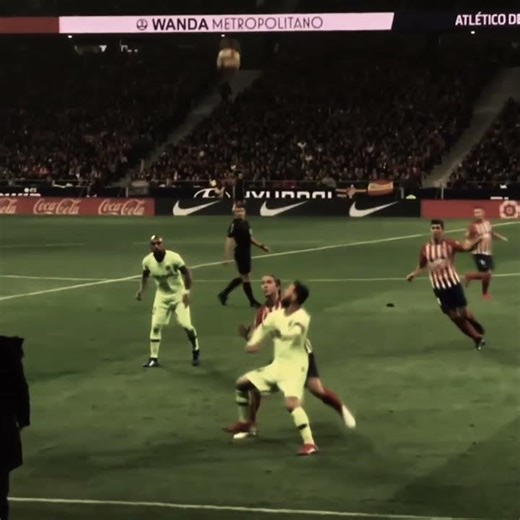 Messi crazy Nutmeq 😌 • song: La leçon particulière (Bande originale du film -La leçon particulière-)