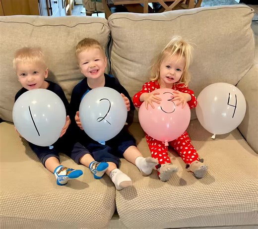 EmilySmoker (@emilysmoker)’s videos with original sound - benjizz