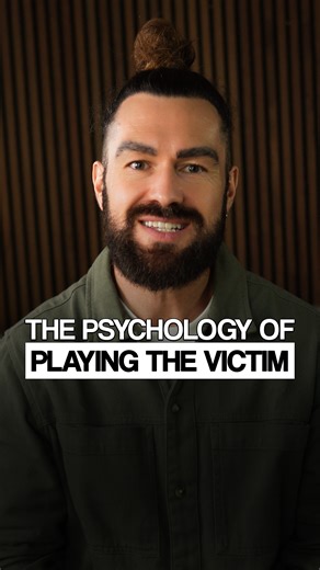 We don’t just empathise with victims — We moralise them. 🧠 Harvard & Northwestern researchers coined the Virtuous Victim Effect — where victims are seen as more moral than non-victims, even when they act the same. (Ok & Qian, 2021, Journal of Personality and Social Psychology) 📌 That instinct comes from the Justice Restoration Hypothesis — our brain’s impulse to fix unfairness. So we forgive flaws, defend bad behaviour, and reward those who claim harm. But here’s the danger: People high in Dar