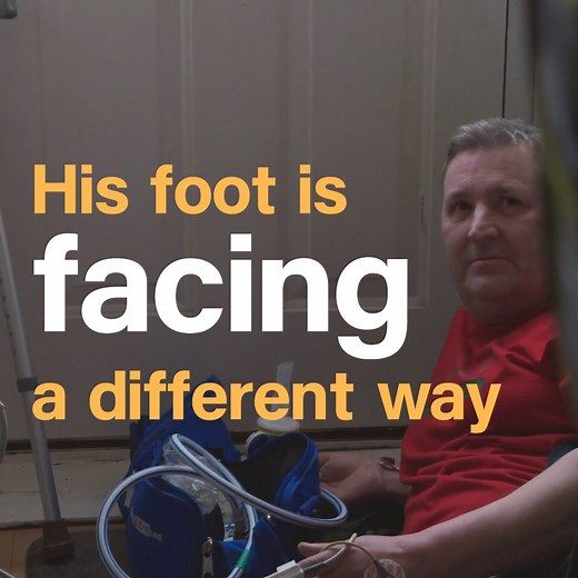 469K views · 3.8K reactions | "You don't see that very often..."  Ryan, the critical care paramedic can't quite believe what his patient has managed to do before his arrival!  Watch Ambulance: Code Red at 9pm on 5STAR | Channel 5 | Facebook