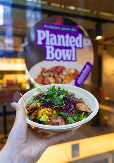 Time to try planted.chicken at Rice Up! 💜 You might just end up loving it! #veganuary #riceup