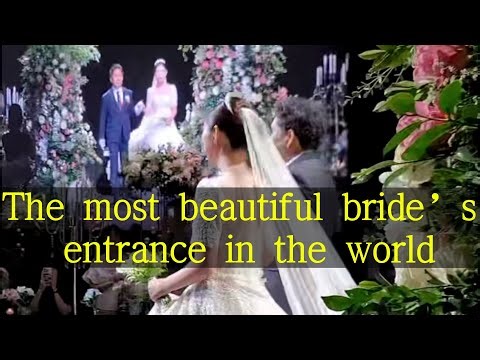 The most beautiful bride’s entrance in the world