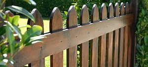 Replace Wood Fence Panels in [number] Steps | DoItYourself.com
