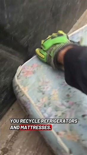 Just one of a million ways to advertise your junk removal business