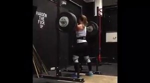 PR's don't come along as frequently now as in the beginning of my CrossFit career. But today was a good day󾌵 Front squat at 114 kg and 117,5 kg for a 5,5 kg PR! I'll take that! #DoubleBodyweightInSight #InvictusAthlete #InvictusTrained #reeboknordics #BeMoreHuman #BetterThanYesterday PurePharma #PurePower Apexklinikken Terapisenter Mylna Performance #Abilica | Kristin Holte