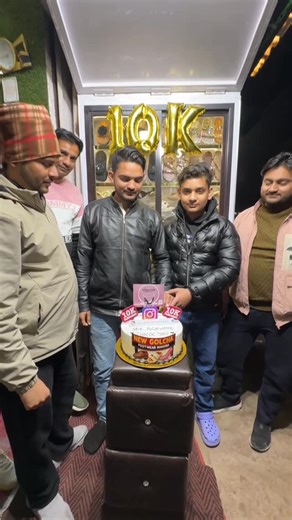 👠new golcha footwear mahoba on Instagram: "🎉 10K COMPLETE 🎉 10k followers ka pyaar aur support ❤️ Aap sab ke bharose se New Golcha Footwear mahoba aaj yahan tak pahuncha 🙏 Yeh sirf number nahi, yeh ek family hai 💫 Aage aur bhi bade milestones saath mein ✨ THANK YOU 10K FAMILY ❤️😊 #10KComplete #10KFollowers #ThankYou10K #SupportAndLove #newgolchafootwearmahoba"