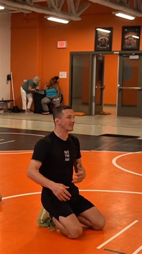 Meet the pressure with pressure (@johnnidijulius) • • • • #wrestling #wrestlingtechnique #d1wrestle #ncaawrestling #wrestlingislife #wrestlinglife #wrestlers | Johnni DiJulius Clinics