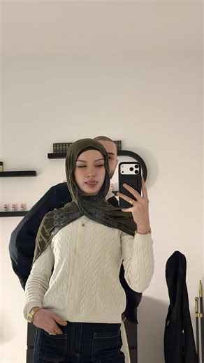 Exploring Hijabi Work Culture