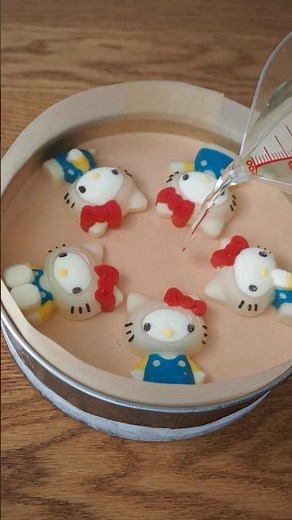 キティちゃんのゼリーケーキ🍎#ハローキティ #サンリオ #お菓子作り #ゼリー #簡単 #チーズケーキ #キティちゃん