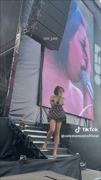 Woman Of Faces live from LIDOoo, from my new album Woman Of Faces, out now ヅ #celeste #newmusic #womanoffaces