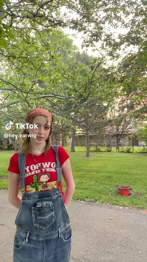 hey.earwig (@hey.earwig)’s videos with som original - ˚♡ ⋆｡˚ ⋆ . ˚✧ | 279 Views