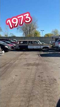 This GMC Suburban Worked for 53 Years. Now It’s Clocking Out. #squarebody #gmcsuburban #oldcars #suv